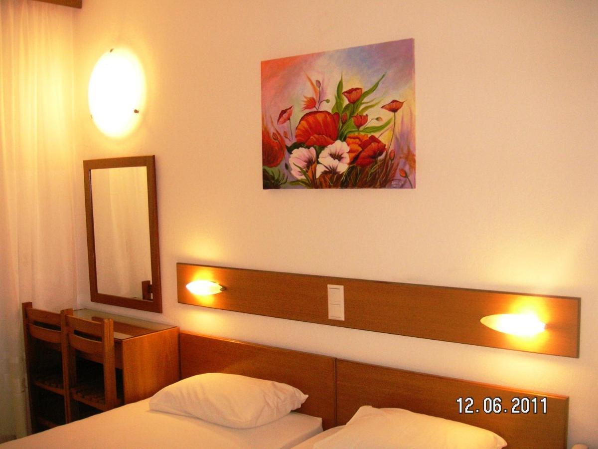 Danae Hotel Limenas  Zimmer foto